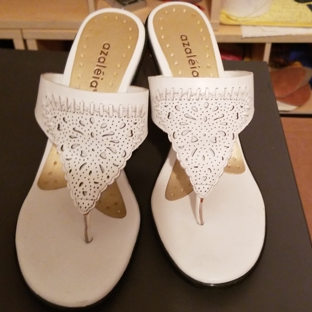Shoes - Picture 1 of 8